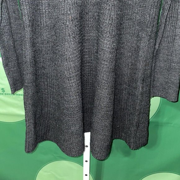 ROMEO & JULIET COUTURE Women's knee length sweater dress in GREY/GREEN sz M -GUC - Picture 2 of 8